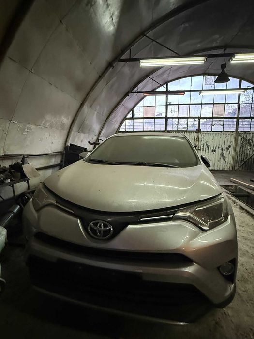 Toyota RAV 4 2016