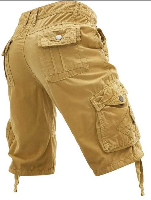 Мужские шорты с несколькими карманамм
