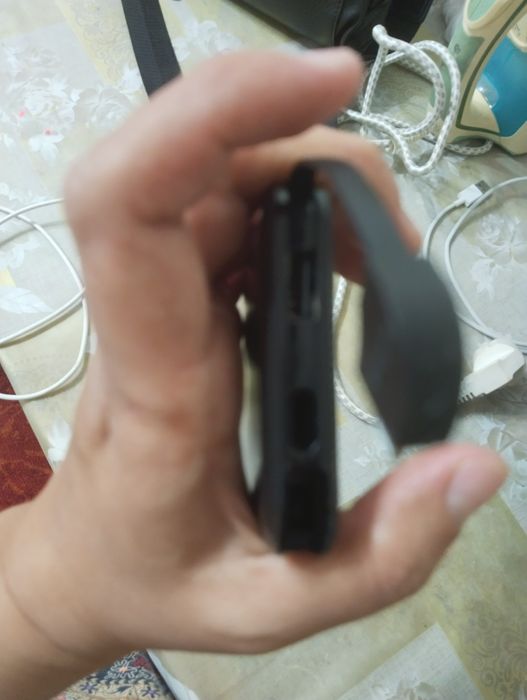 Продам карманную зарядку