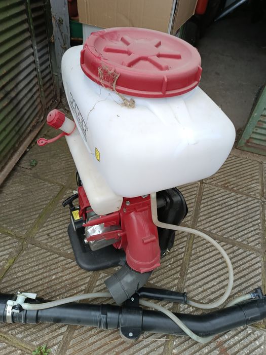 Бензинова Пръскачка