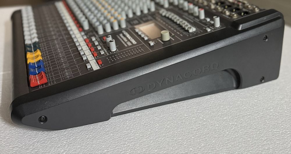 Vand mixer Dynacord Powermate PM1000.3