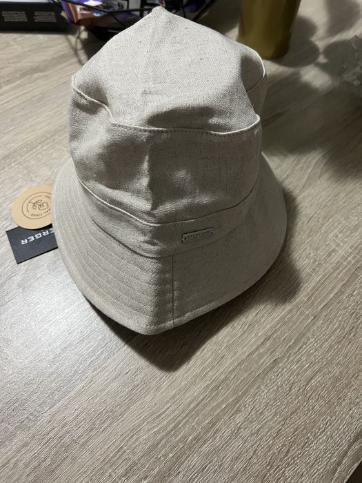 Palarie/Clop Seeberger