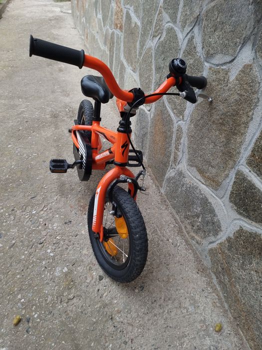 Детско колело specialized hotrock 12