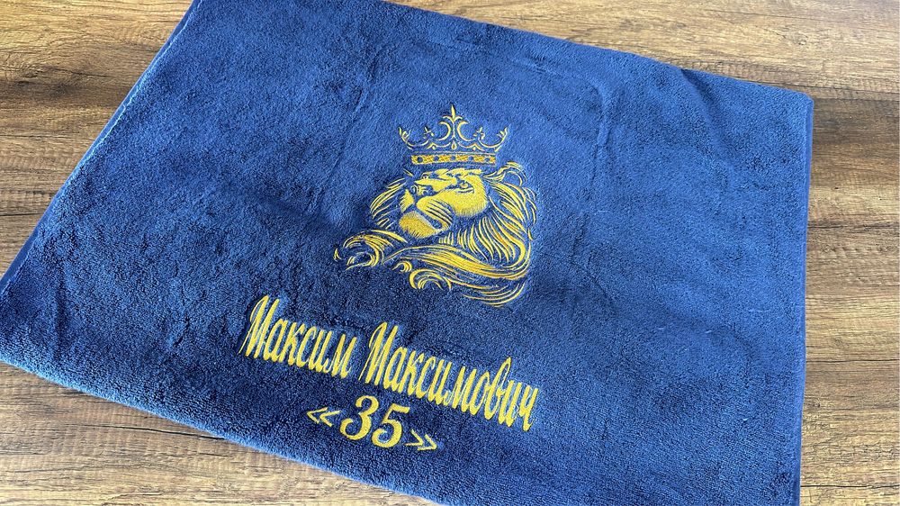Именные халаты и полотенца