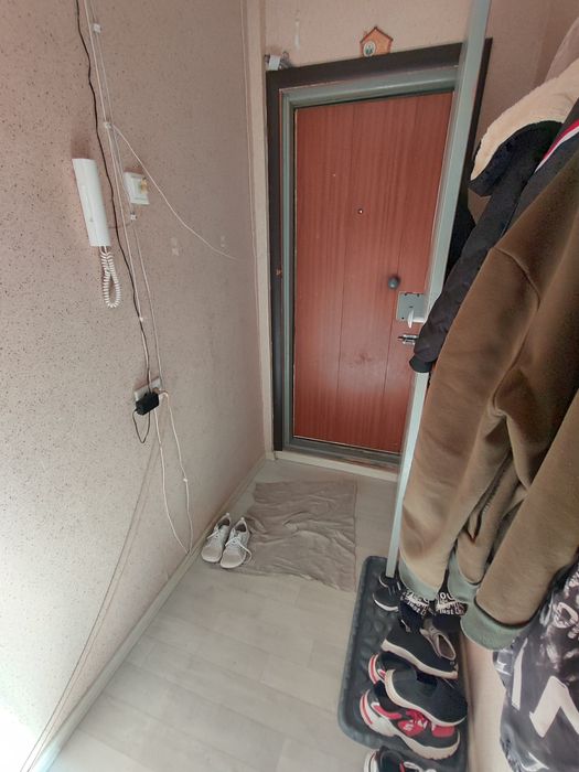 Продается 2-комн (3-25, 4 эт)