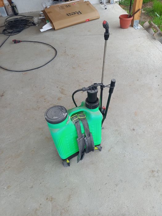 Vand pompa stropit manuala 16 L