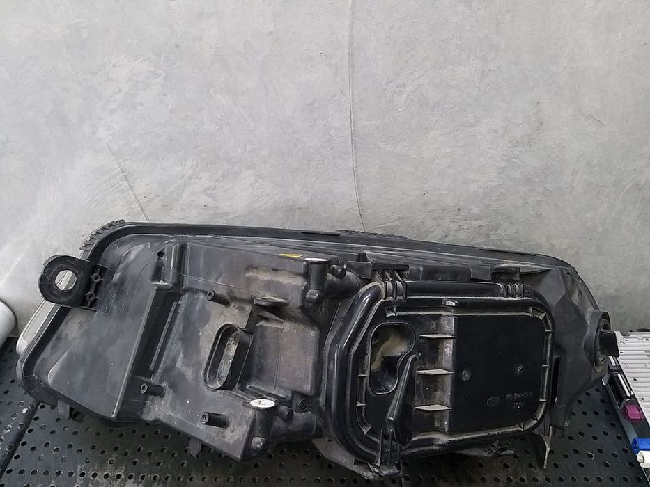 Far dreapta xenon audi a6 c6 4f 16016400r