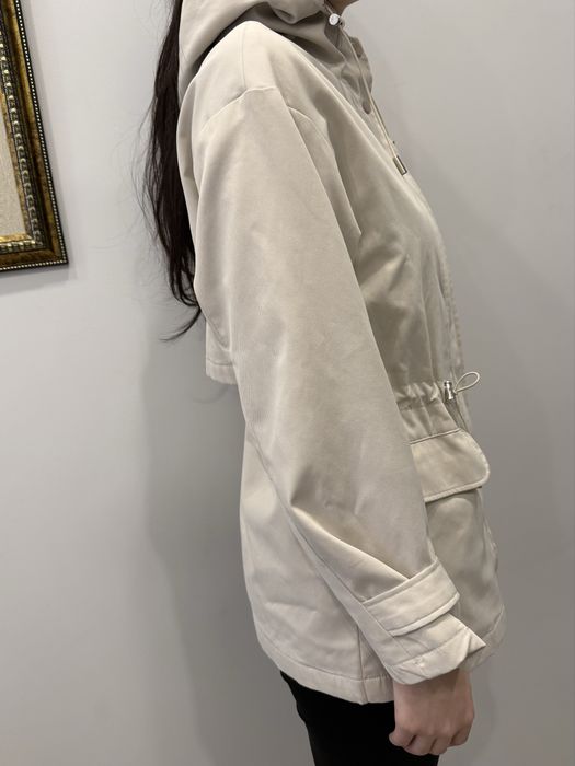 Куртка ( безрукавка в подарок )