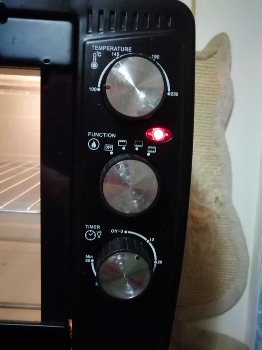 Cuptor electric Heiner