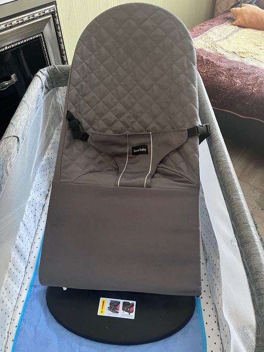 Продам кроватку с шезлонгам