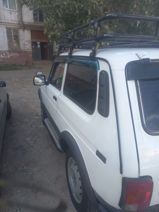 Продам ниву 21214