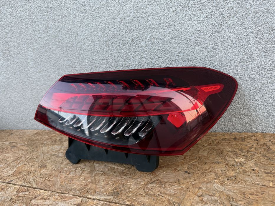 Stop tripla lampa dreapta Mercedes E Class W213 Facelift 2020+ LED