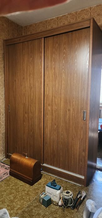 Продаётся шкаф-купе б/у