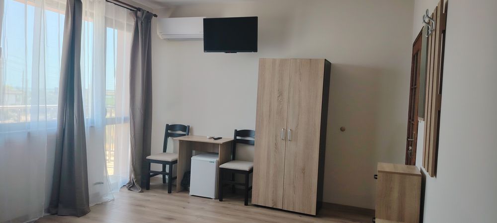 Дава се под наем Етаж от къща в с. Дуранкулак, Област Добрич - 120 кв.м за 51 € - Снимка #15