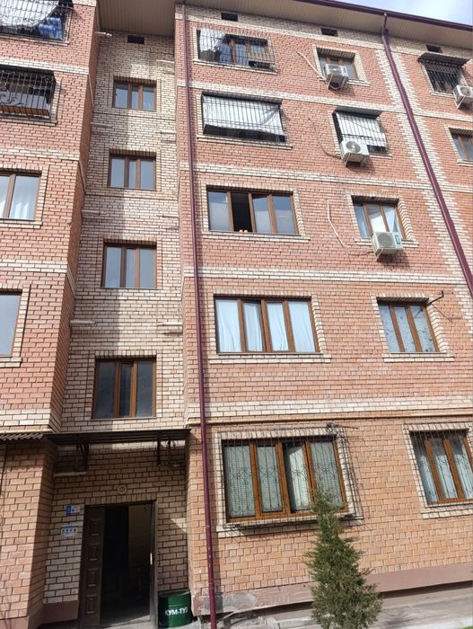 Dom Sotiladi Srochna !