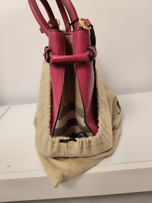 Geanta Burberry originala