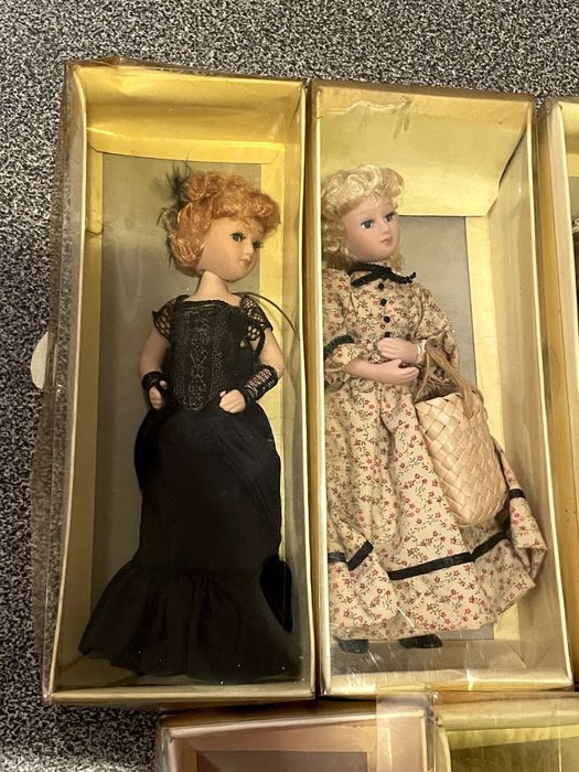 Păpuși porțelan - colecție