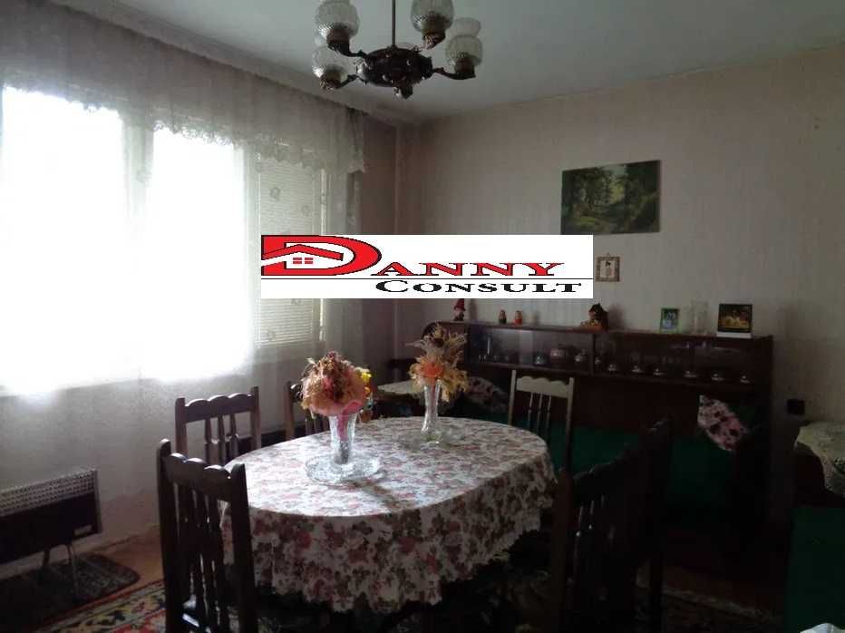 Продава се Многостаен апартамент в Велико Търново, Център - 122 кв.м за 1140 €/кв.м - Снимка #2