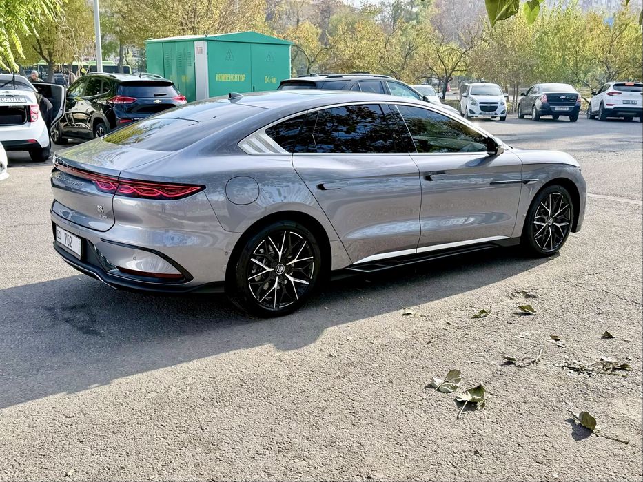 Byd han 3.9s dual motor. 2024 йил. Краска тозза. Идеал. Ўзимики