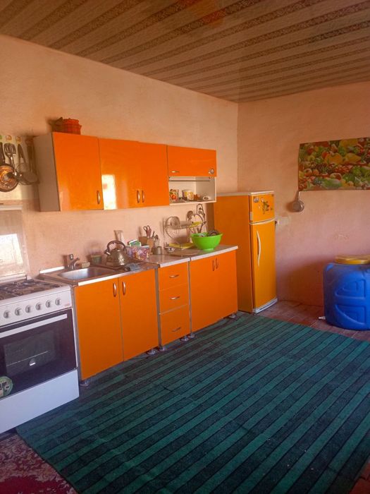 Ховли сотилади навоий Шахар вагзал