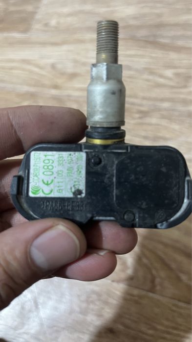 Продам датчики давление шин