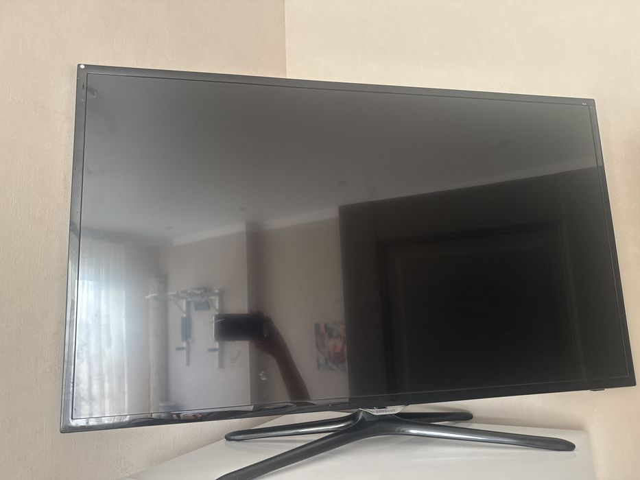 Продам телевизор samsung Самсунг