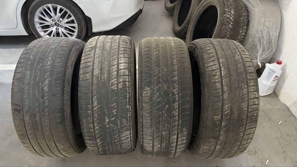 Продам летние шины комплект