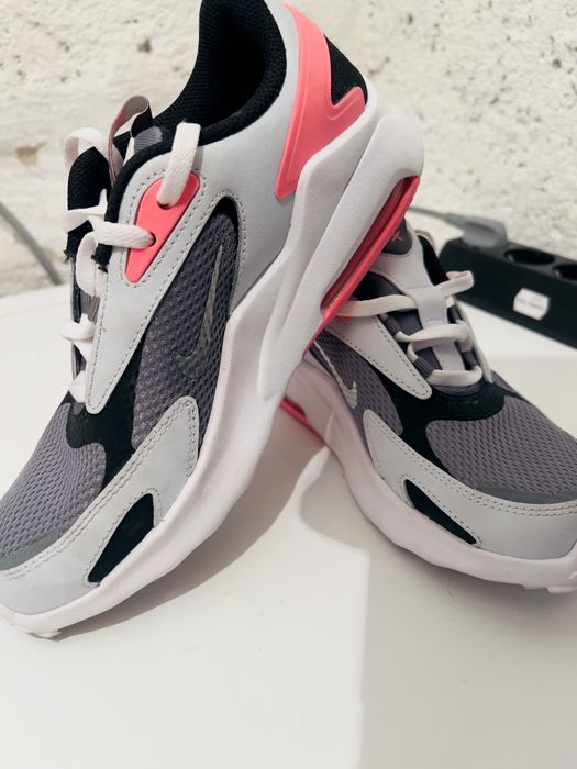 Nike air max оригинални