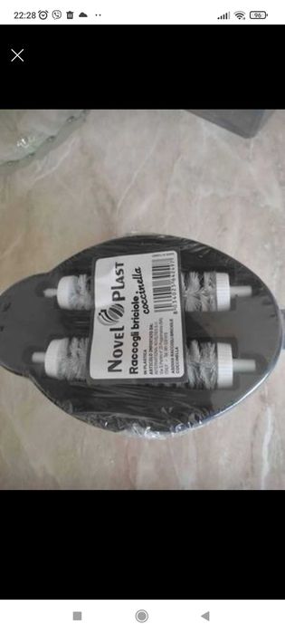 Четка с форма на калинка