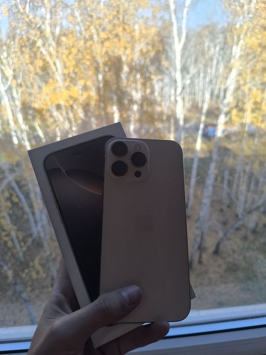 Продам IPhone 16 Pro Max 256gb Desert Titanium