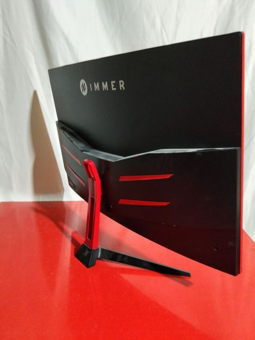 Manitor 32 IPS Curved Immer Full HD