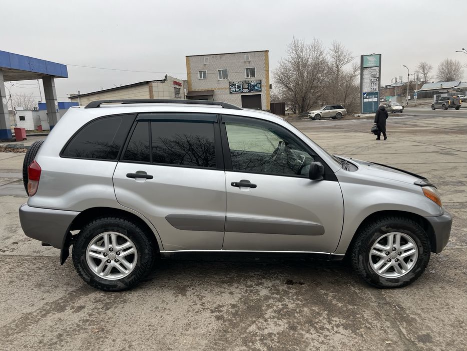 Toyota RAV4 продам