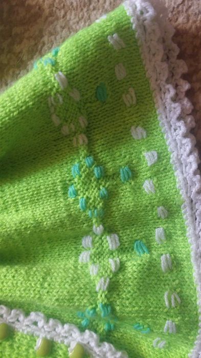 Детское вязаное платье