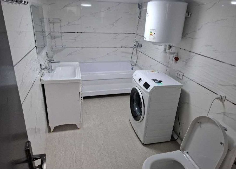 3 хоналик квартира 1 кават соколный кирпичный дом, шарк 2, шайхул олам