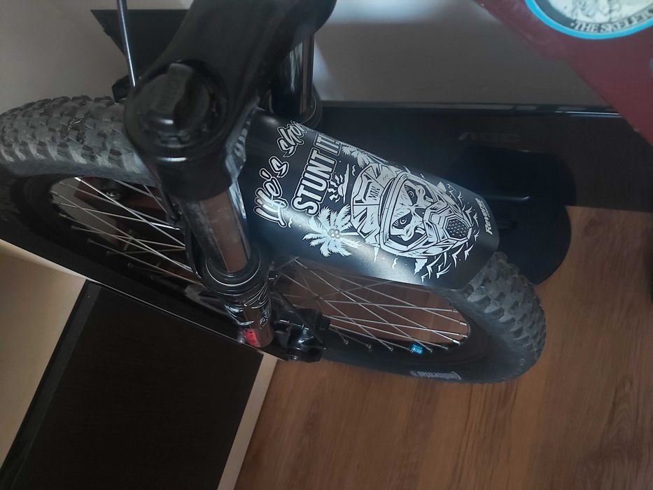 Bicicletă Dirt Jump 26" Custom Proiect pe Piese – Componente Top, Pregătită de Dat