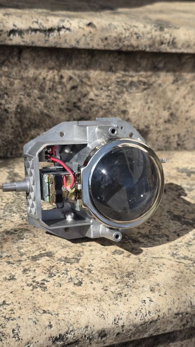 Фар за Хонда фрв ляв ксенон