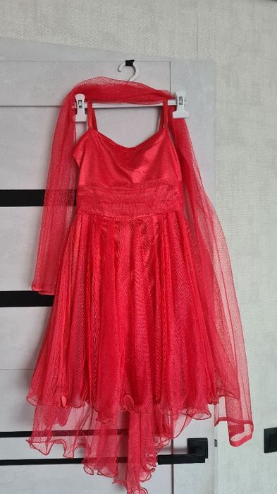 Продам детские платья