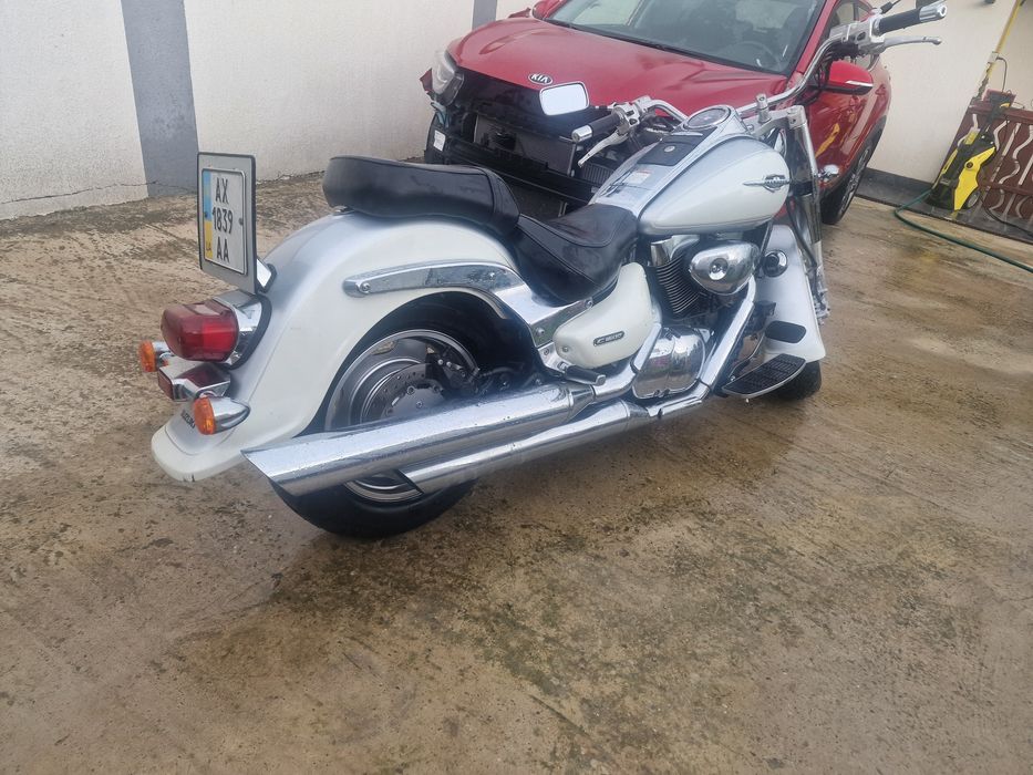 De vanzare SUZUKI INTRUDER 1500 din 2008 cu doar 3488 km