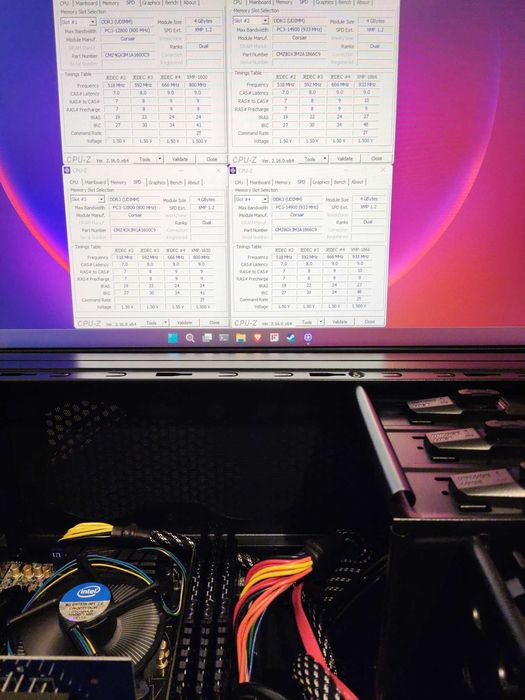 RAM DDR3 - Corsair Vengeance - 4x4 Gb 1866 (2) + 1600 (2) Mhz