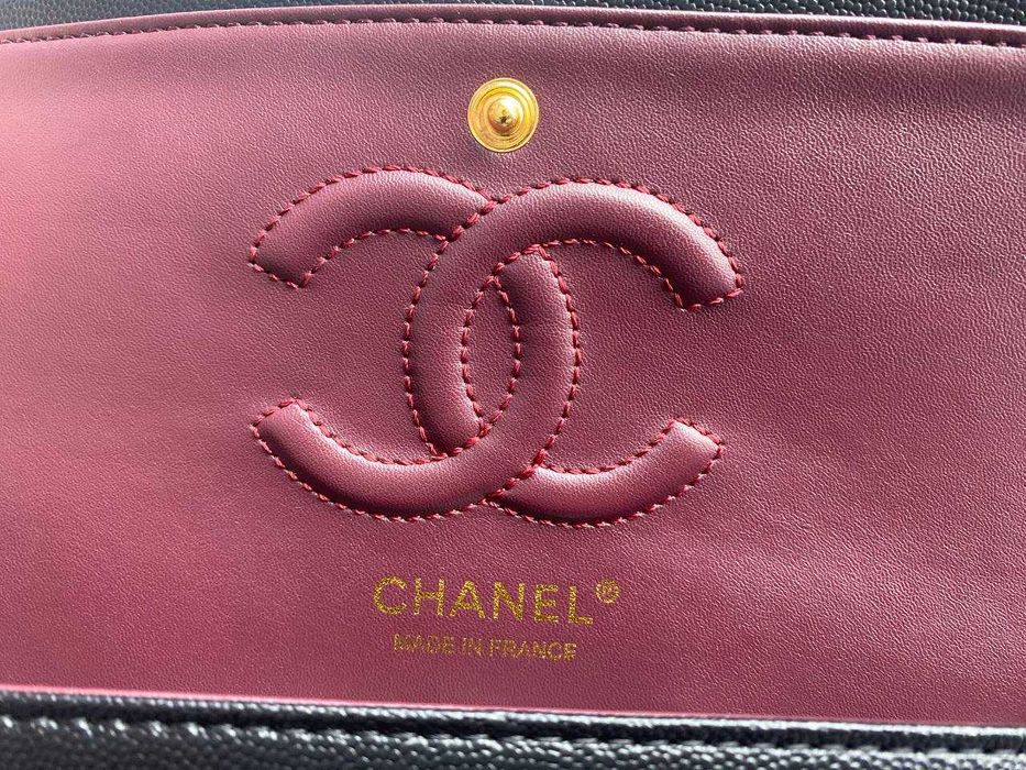 Geantă Chanel din Piele Neagră, Poseta Chanel din Piele Granulată
