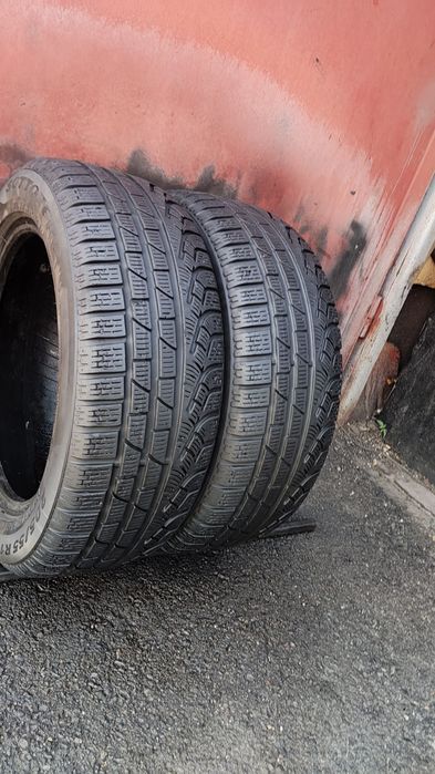 2бр. зимни гуми 205/55/16 Pirelli