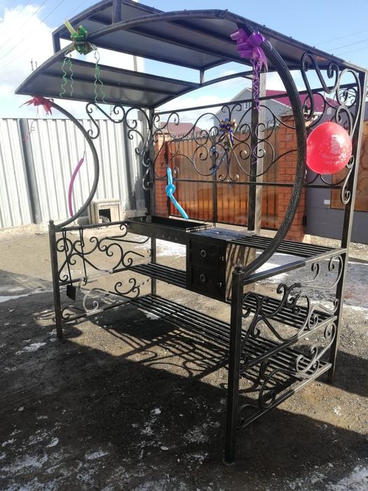 Мангал с крышей. Печь под казан