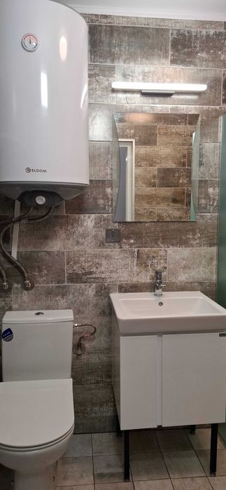 Дава се под наем Двустаен апартамент в Варна, Централна поща - 50 кв.м за 612 € - Снимка #8