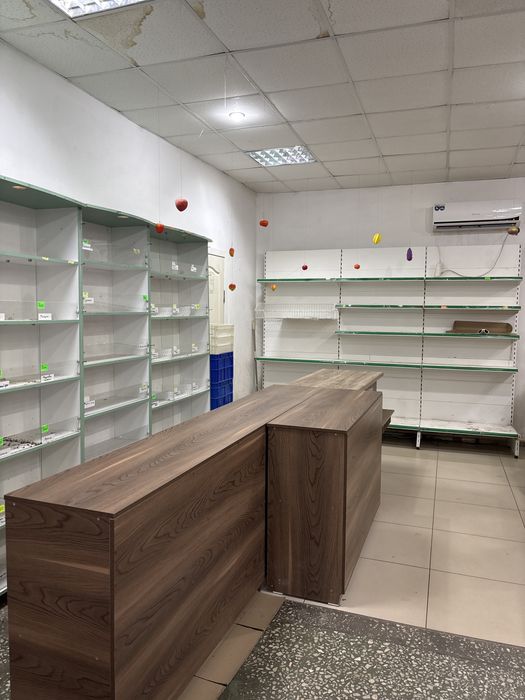 Сдам овощной отдел в продуктовом магазине .