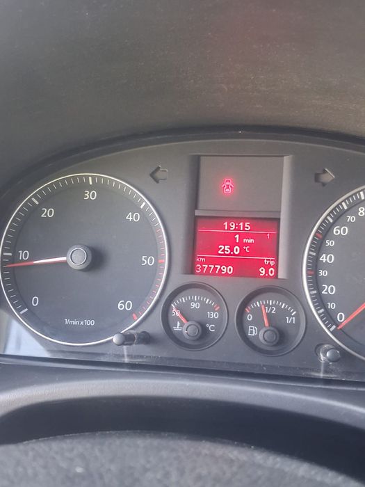 Vw caddy 1.9 105 cp