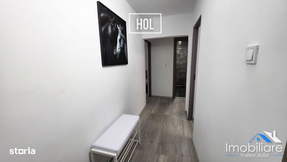 Apartament 2 camere decomandate – Zona Cocoșvar | Etaj 3 | Renovat