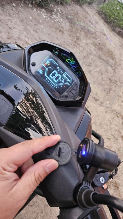 N-MAX в максимальной комплектации