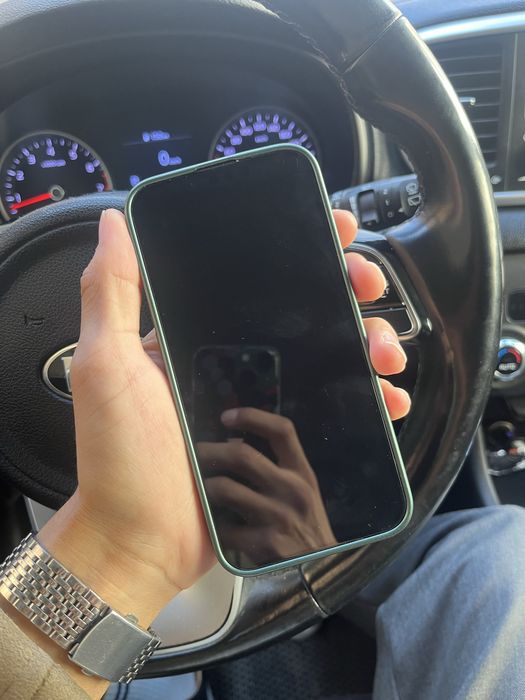 Продается iphone 13 Pro 256gb
