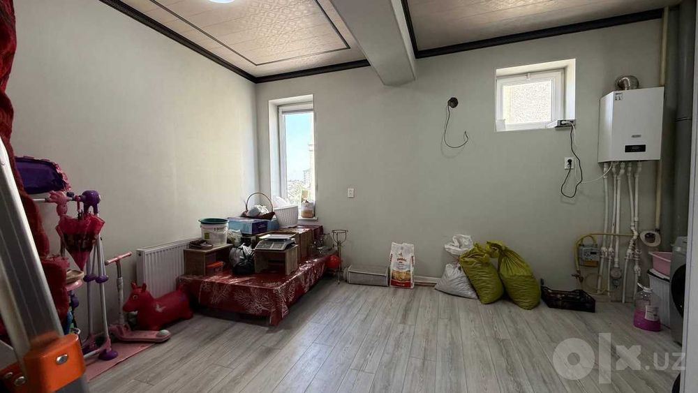 Farg'ona shaxar, Mediaparkda 5-xonalik uy sotiladi.