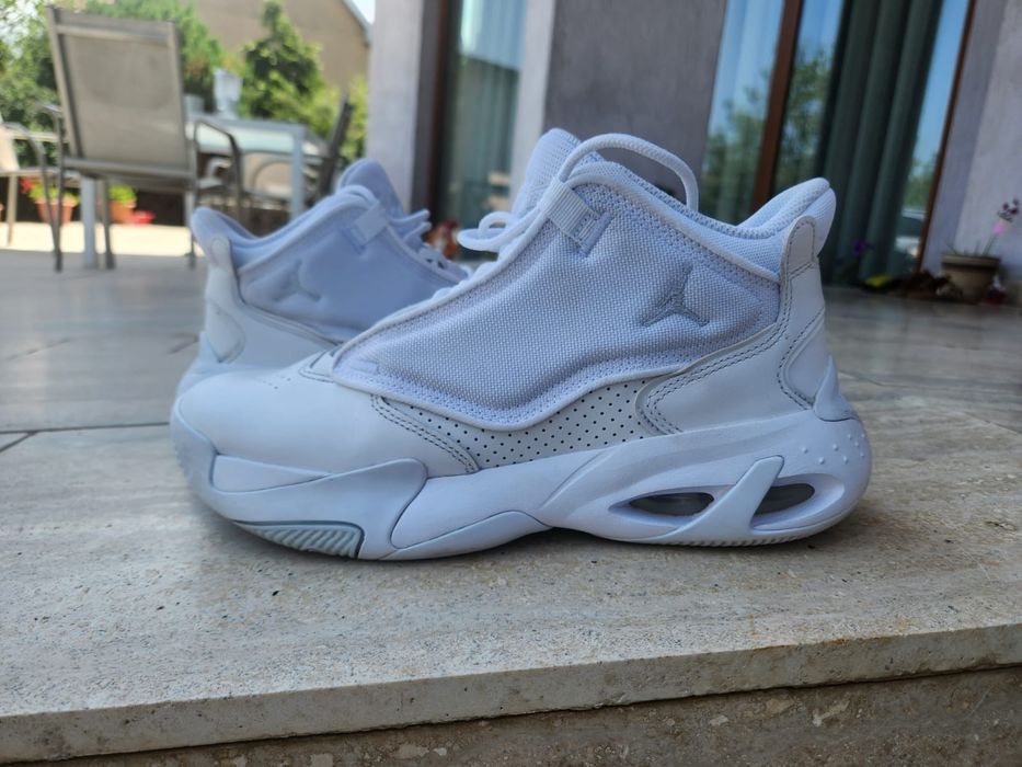Jordan Max Aura 4 White/Pure Platinum